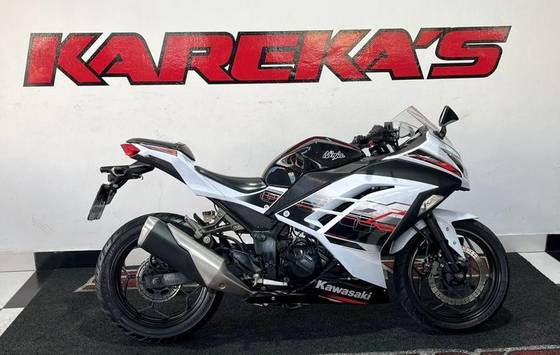 KAWASAKI NINJA 300 